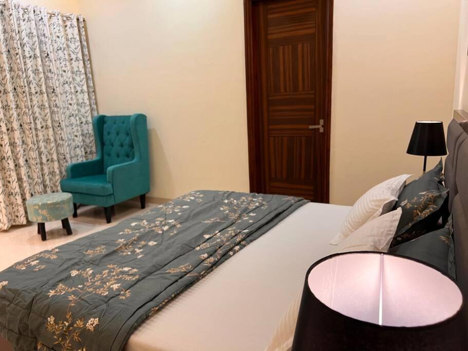 5Bhk Home Away From Home At Ranjit Avenue Amritsar Eksteriør bilde