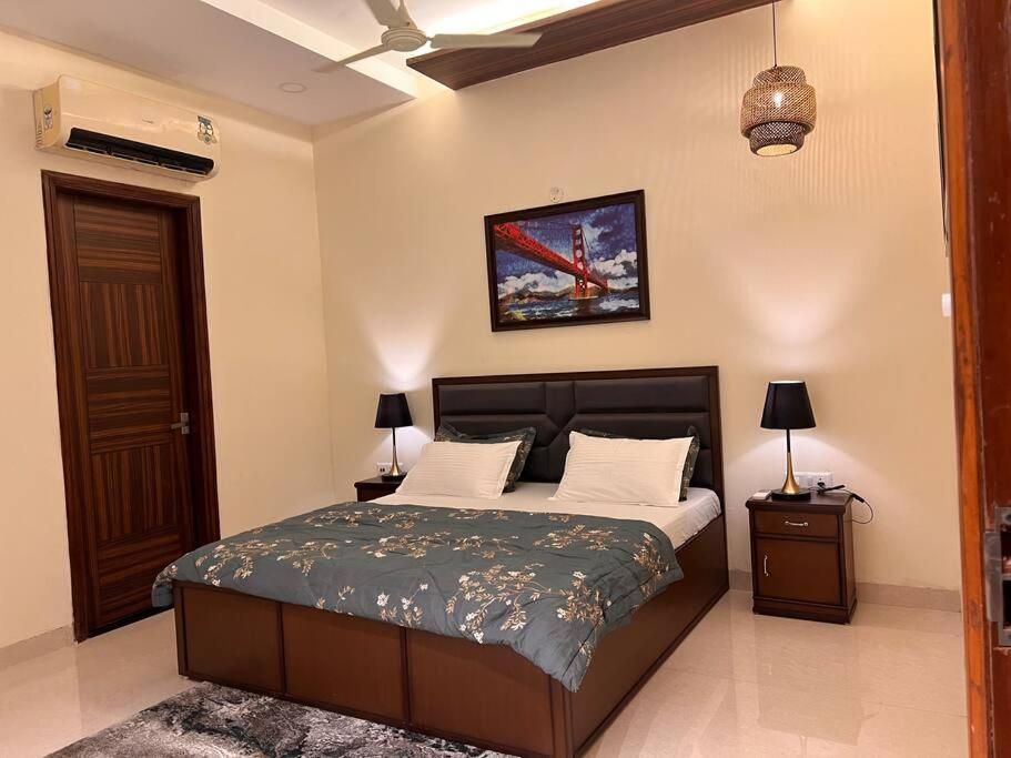 5Bhk Home Away From Home At Ranjit Avenue Amritsar Eksteriør bilde