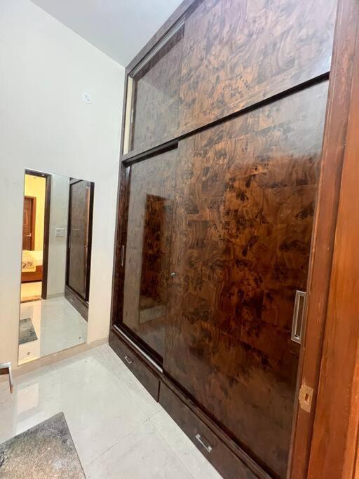 5Bhk Home Away From Home At Ranjit Avenue Amritsar Eksteriør bilde