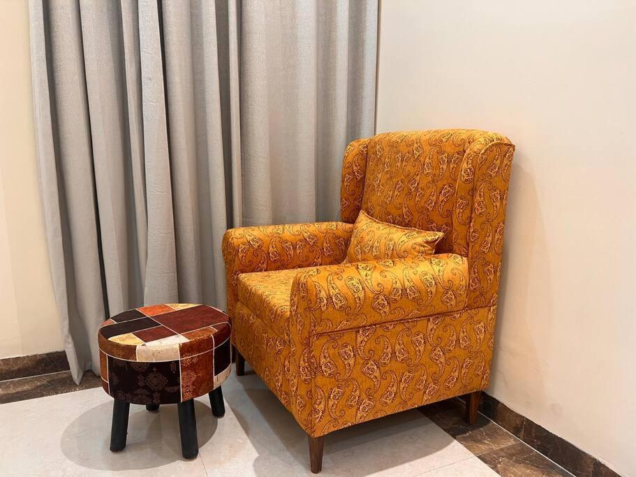 5Bhk Home Away From Home At Ranjit Avenue Amritsar Eksteriør bilde