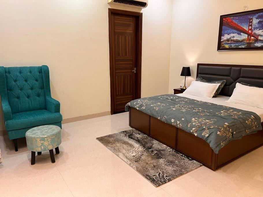 5Bhk Home Away From Home At Ranjit Avenue Amritsar Eksteriør bilde