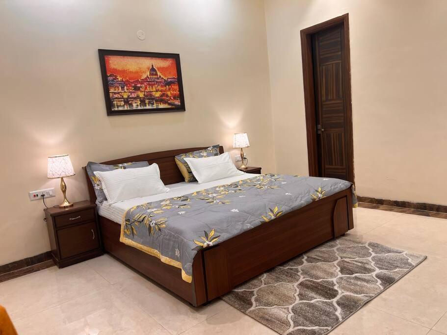 5Bhk Home Away From Home At Ranjit Avenue Amritsar Eksteriør bilde
